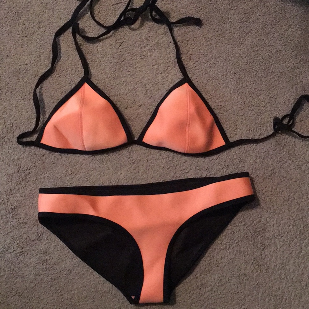 Triangl bikini